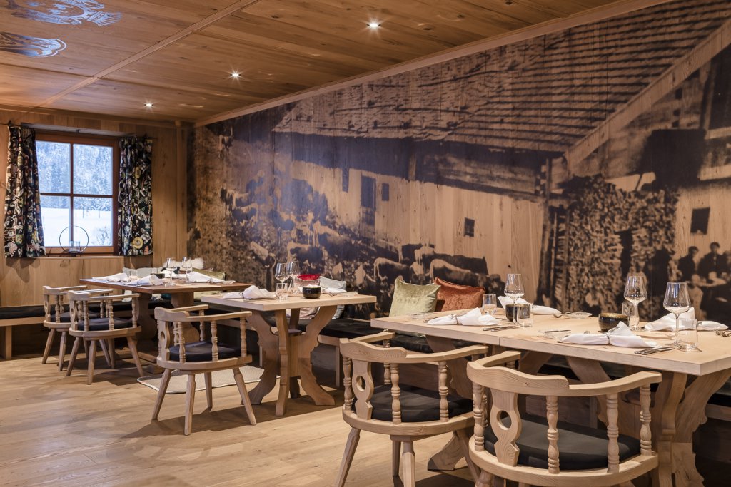 Restaurant HEIMAT in Reit im Winkl - Gut Steinbach Hotel und Chalets Restaurant HEIMAT in Reit im Winkl - Gut Steinbach Hotel und Chalets