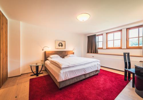 Exklusive Penthouse-Suite mit Kachelofen