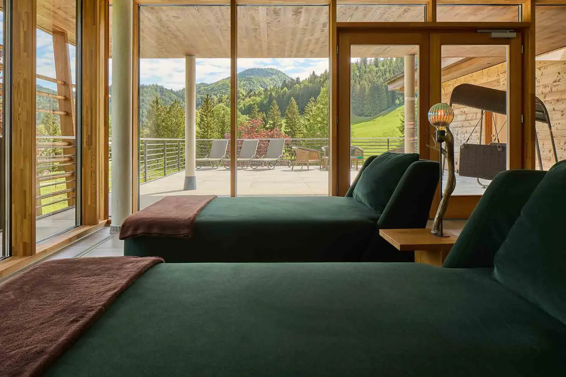 About Us 7 SPA WEBP 60